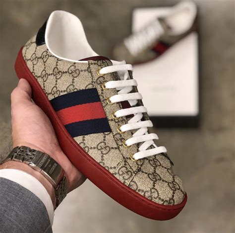 tenis gucci suela roja precio